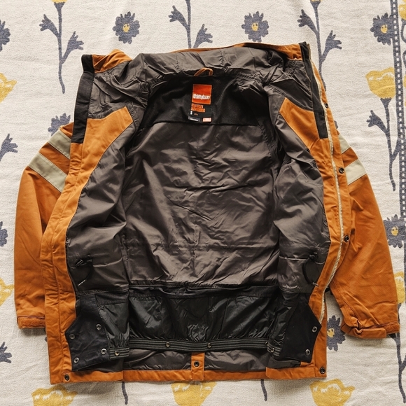 ThirtyTwo Snowboard/ Ski Jacket 🧡 - Picture 8 of 10